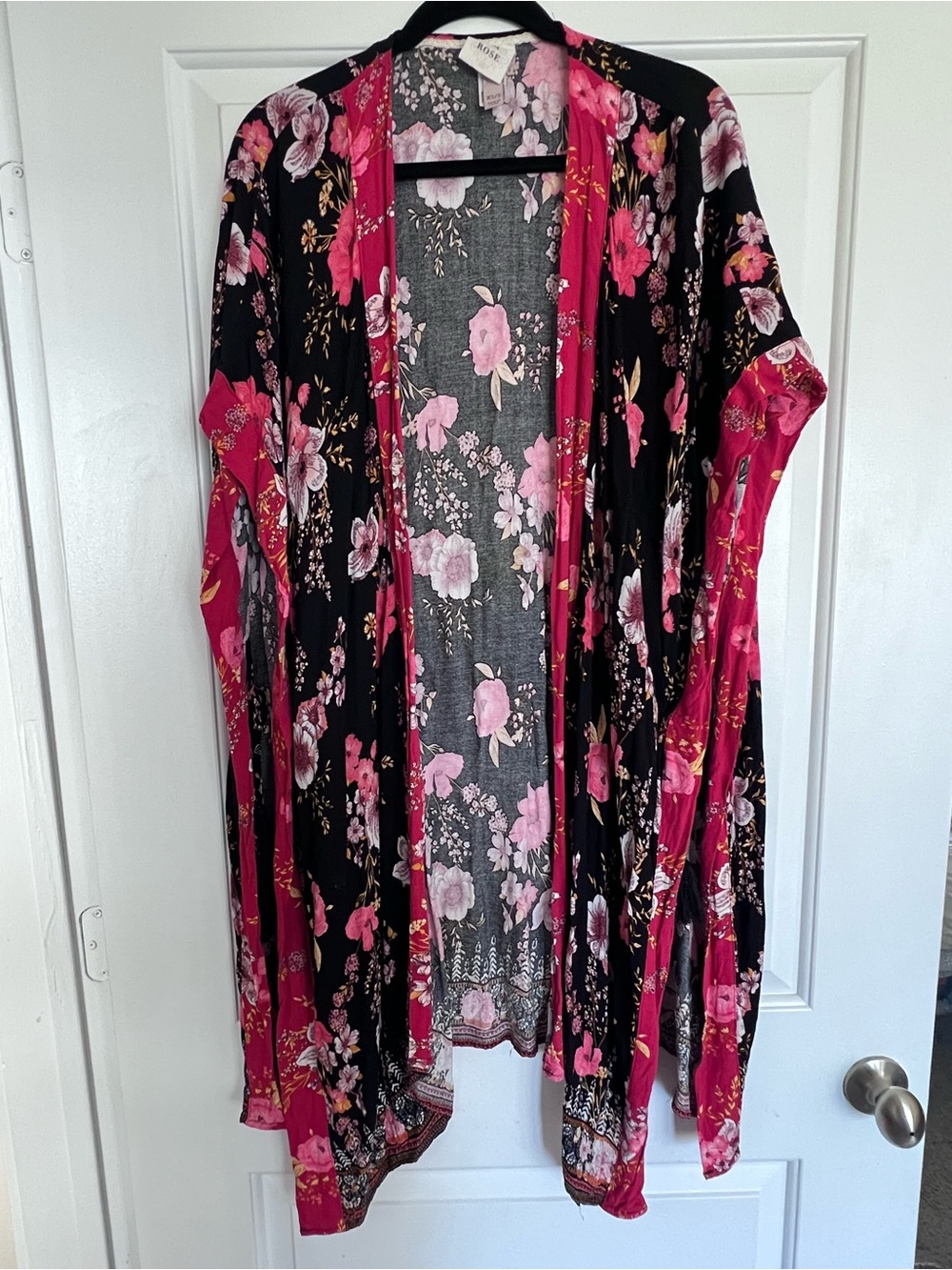 Knox Rose Black & Pink Floral Open-Front Kimono